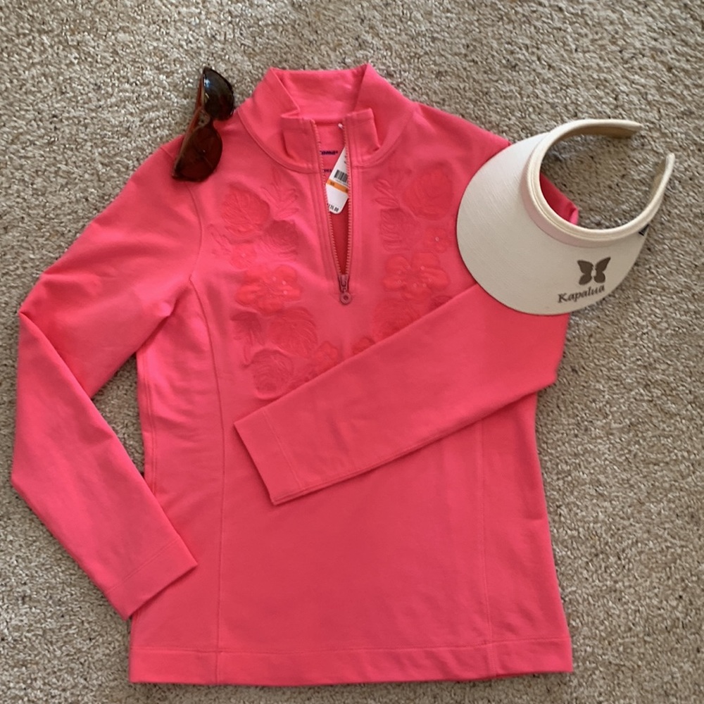 TOMMY BAHAMA TOP